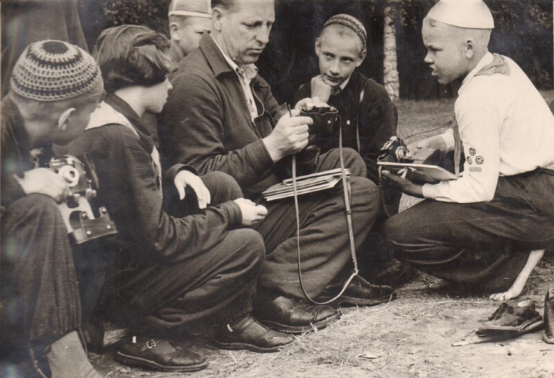 fotod albumis Paide Keskkooli koolielust 1960-ndad