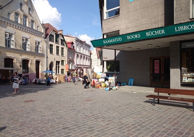 Tallinn, Harju ja Kuninga tänava nurga korrastustööd. rephoto