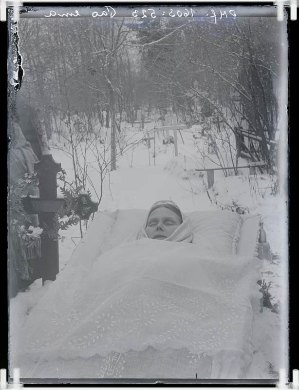 klaasnegatiiv, R.Õunapuu matus, Lõõla 1923.a.