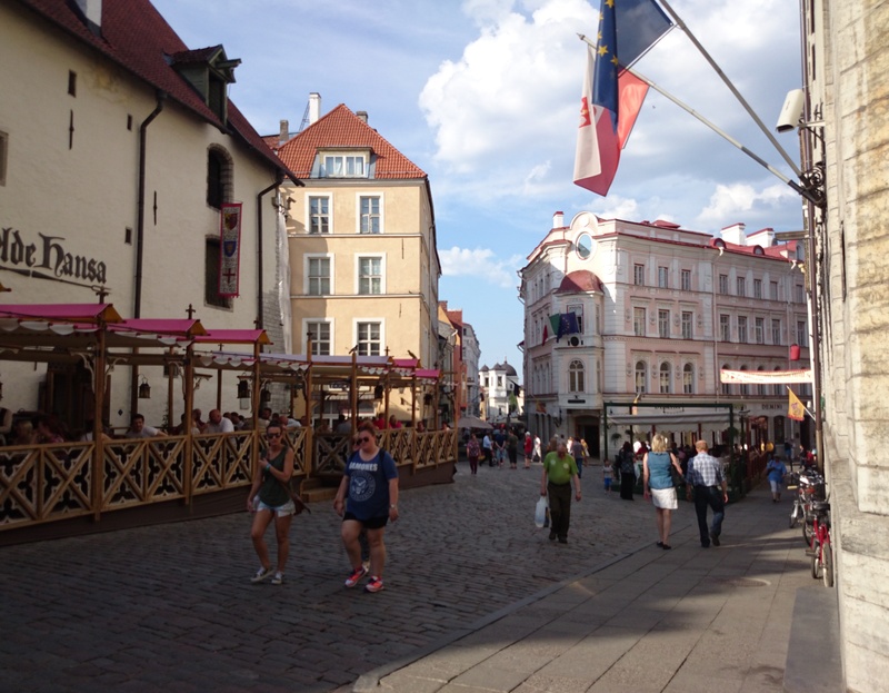Tallinn, Vanalinn, Vana turg (Vanaturu kael). rephoto