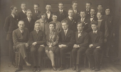 foto Paide koolinoored 1930-ndad  duplicate photo