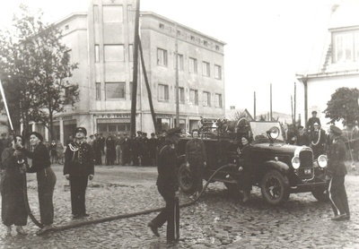 fotokoopia Tuletõrjeõppused Nõmmel 1939  similar photo