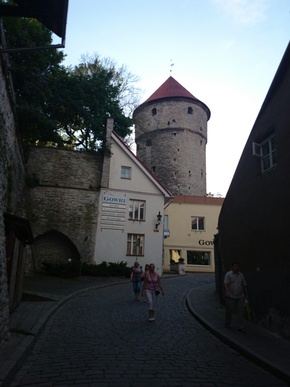 Tallinn, Kiek-in-de-Kök, vaade Rüütli tänavalt. rephoto