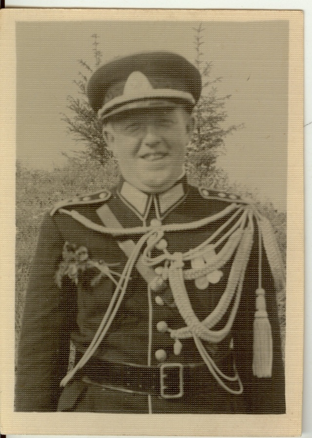 foto Nikolai Sihvart Järva brigaadi orkestri juht