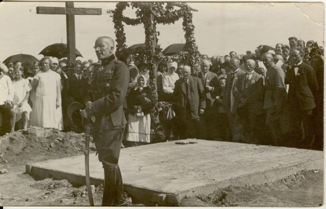 foto Ambla Vabadussõja mälestussamba nurgakivi panemine 1925