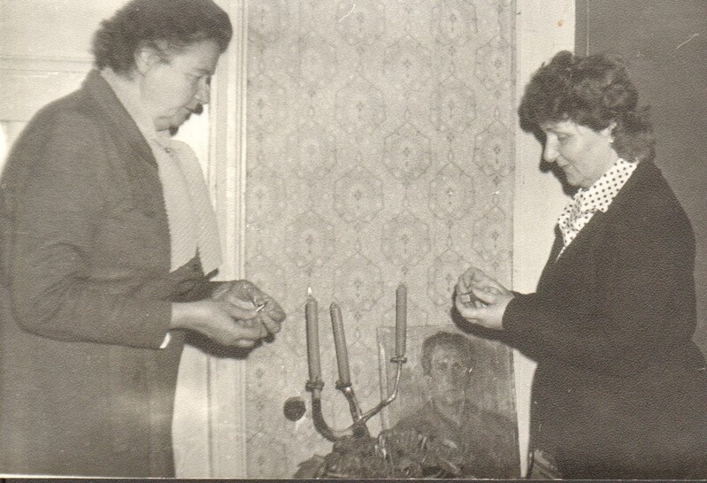 foto, Koigi Raamatukogus, Endel Tennovi 60. sünnipäev 1986.a.
