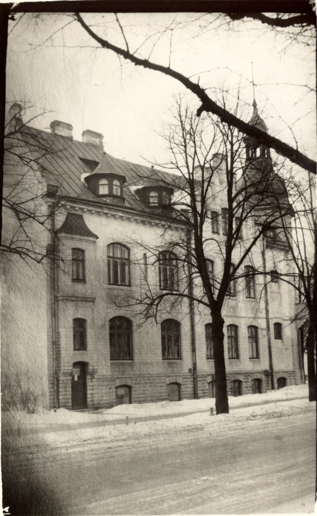 Building in Tallinn, where Lurich prizes were held before they were stolen.
