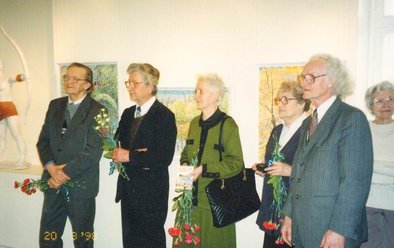 värvifoto Tartu kunstnike näitus Järvamaa Muuseumis 1998