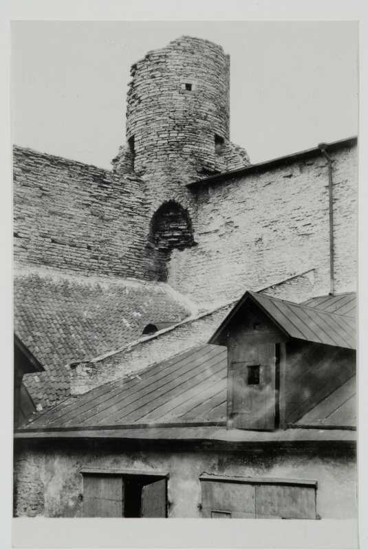 The courtyard of the Toompea Castle. The place for the crossing of the walls with the tower.