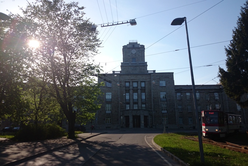 Tallinn, Tallinna Polütehnilise Instituudi peahoone Koplis. rephoto
