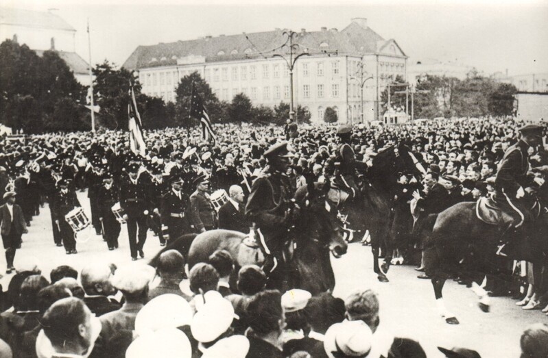 fotokoopia Kristjan Palusalu saabumine olümpiamängudelt 1936