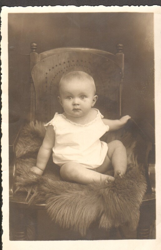 foto väike laps 1930-ndad