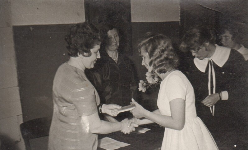 foto Paide Keskkooli lõpetajad 1963