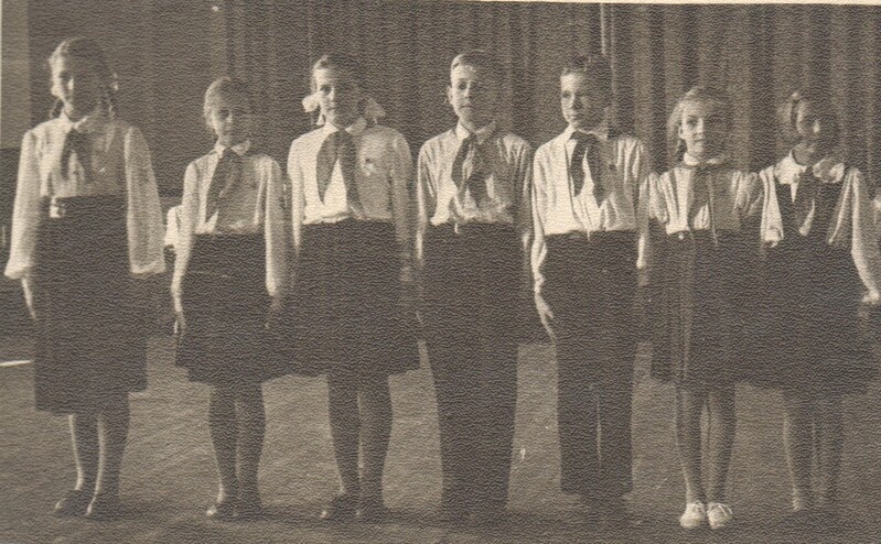 foto,  Karinu kooli pioneerimaleva liikmed rivivõistlustel Järva-Jaanis 1958.a.