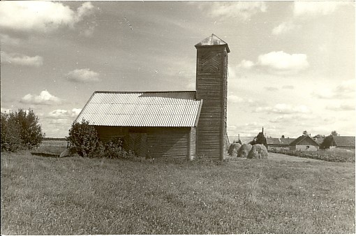 foto, pritsikuur Nurmsi külas 1984.a.