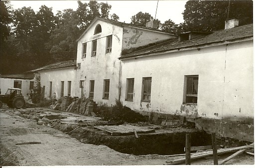 foto, Oisu mõisahoone 1984.a.