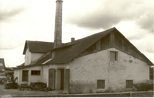foto, Koigi mõisa kõrvalhoone 1984.a.