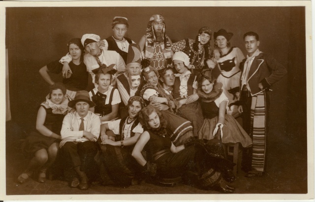 foto Paide Ühisgümnaasiumi õpilased 1932-33