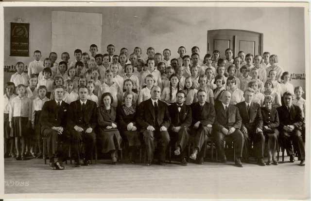 foto Paide Algkooli õpilased ja õpetajad 1930-ndad