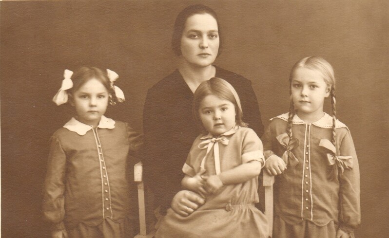 grupifoto perepilt 1930-ndad