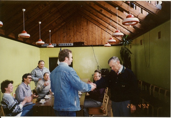 värvifoto, Soome Yläne vallaga sõpruslepingu sõlmimine Imaveres 1992.a.