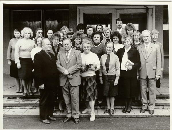 grupifoto,  Asta ja Kalju Lepik Koerus 1990.a.