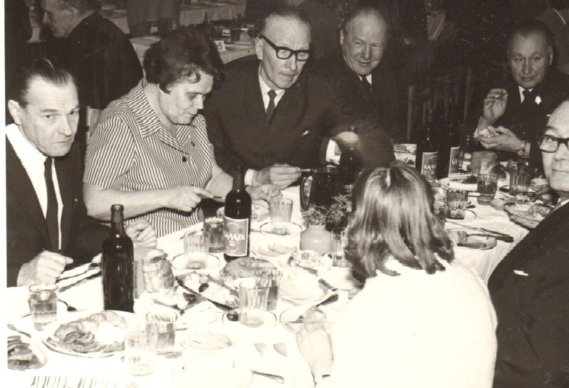 foto Paide 1.Keskkooli 135.aastapäev 1970