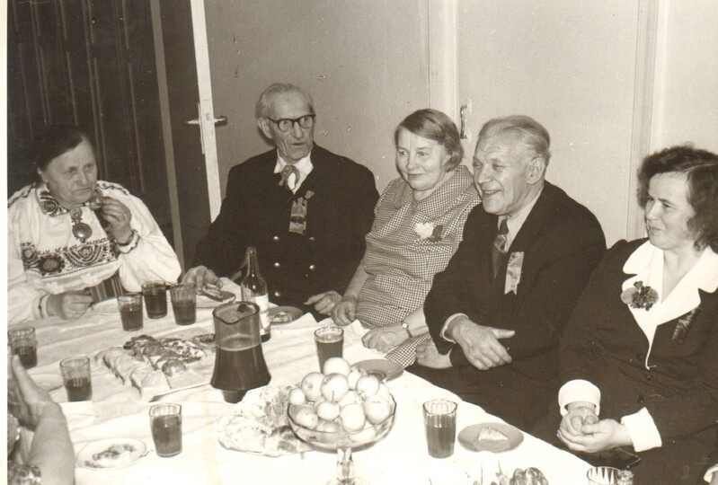 foto segakoor Järvala kontsert Paide 1977