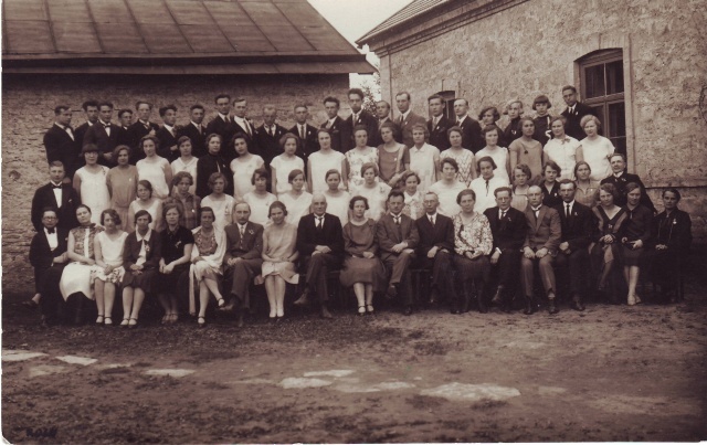 foto Paide Ühisgümnaasiumi lõpetajad 1928