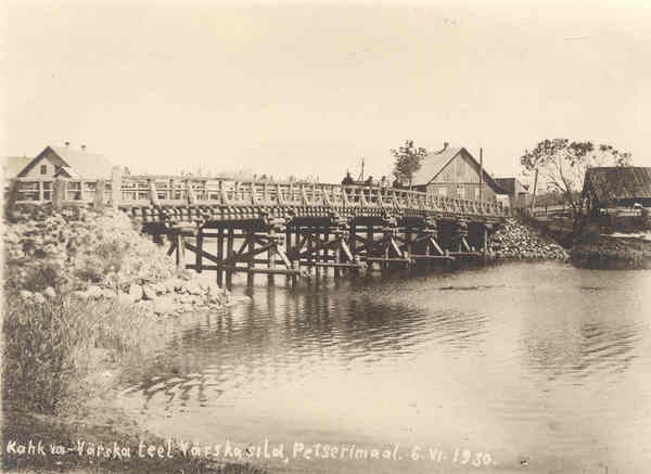 Photo Color Bridge in Petsermaa