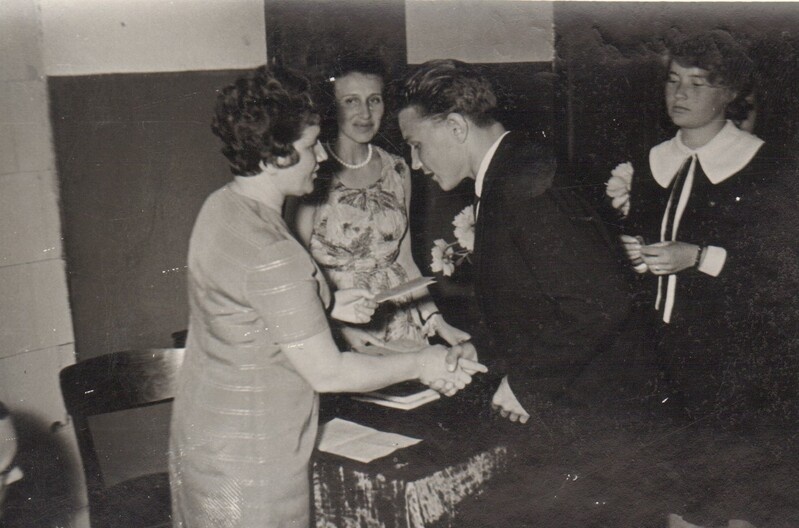 foto, Paide Keskkooli 39.lennu lõpuaktus ja pidu 1963