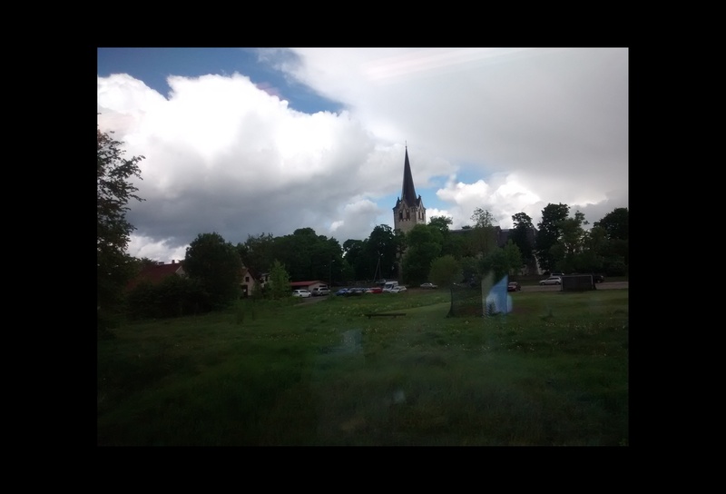 Keila õhtul, kirik raudtee poolt rephoto