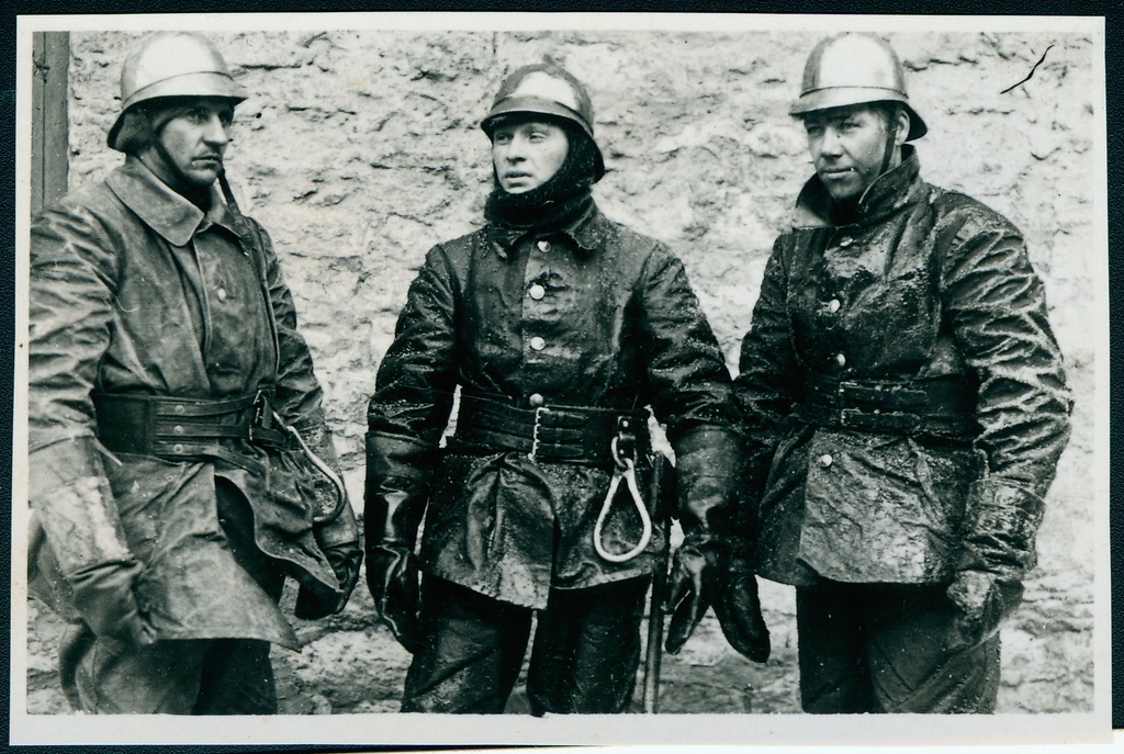 Tallinna Kutselise Tuletõrje I komando liikmed.