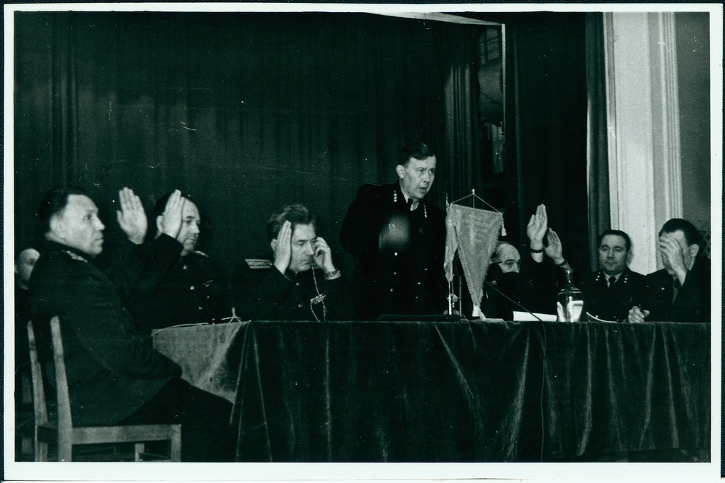 Vabariiklik tuletõrjetöötajate nõupidamine: presiidium, 1958.a.