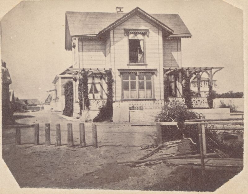 Photo. Dr. Rinne house in Haapsalu, viewed by the Great Promenade. Photo ca 1871-1880.