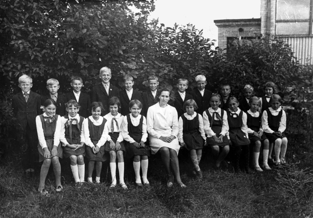 Kõrveküla klass 1971