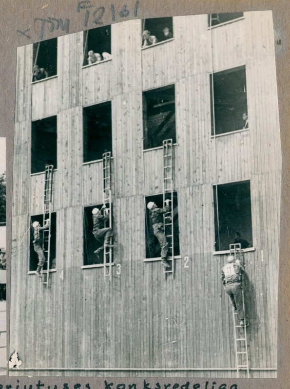 EVVTÜ IX VTK-de ja noortuletõrjujate II meistrivõistlused.