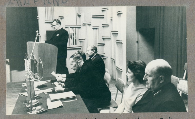 Oktoobrirevolutsiooni 54. aastapäeva tähistamine Tallinna TÜ-s.