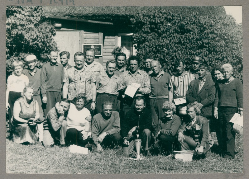 Tartu ja Tallinna TÜ kalasportlaste sõpruskohtumine Kiideval 1976.