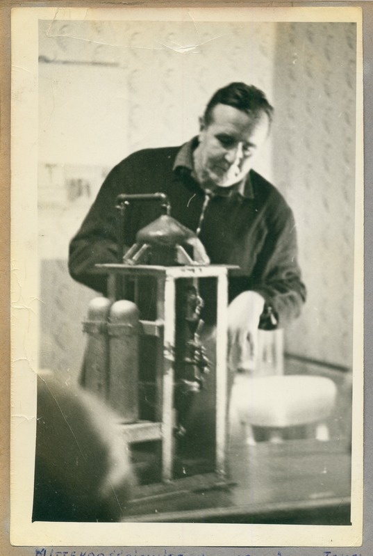 Kombinaat Kiviõli mittekoosseisulise tuletõrjekomando ülem H.Teksel