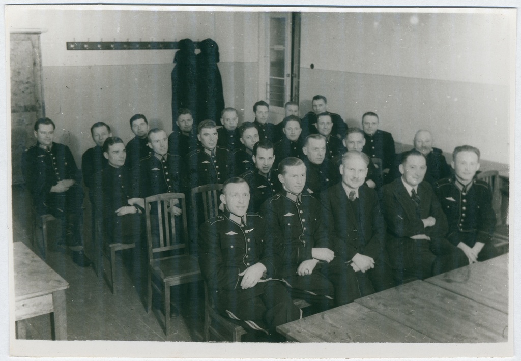 Tallinna Kutselise Tuletõrje ametiühingu koosolekust osavõtjad.
