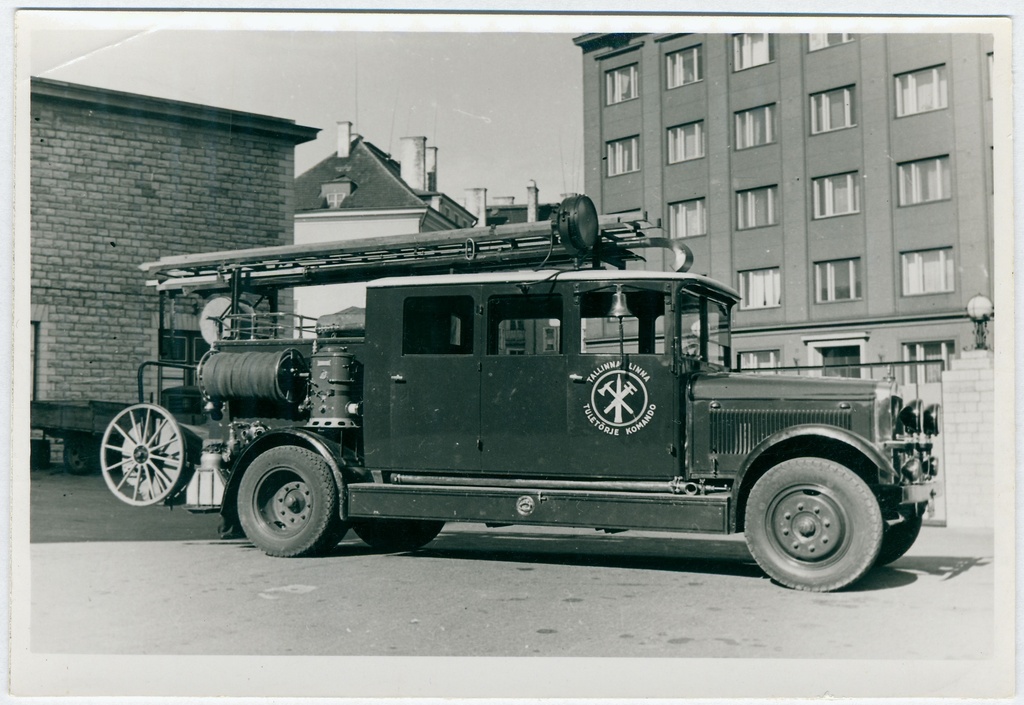 Tallinna Kutselise Tuletõrje I komando autopump Magirus.