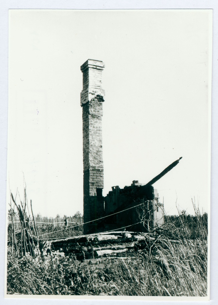 Tulekahju koht Randla külas, elumaja ahervare 1959.