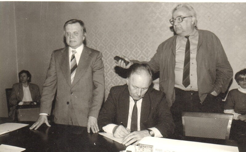 foto Mainori majanduskooli tutvustamine 1994