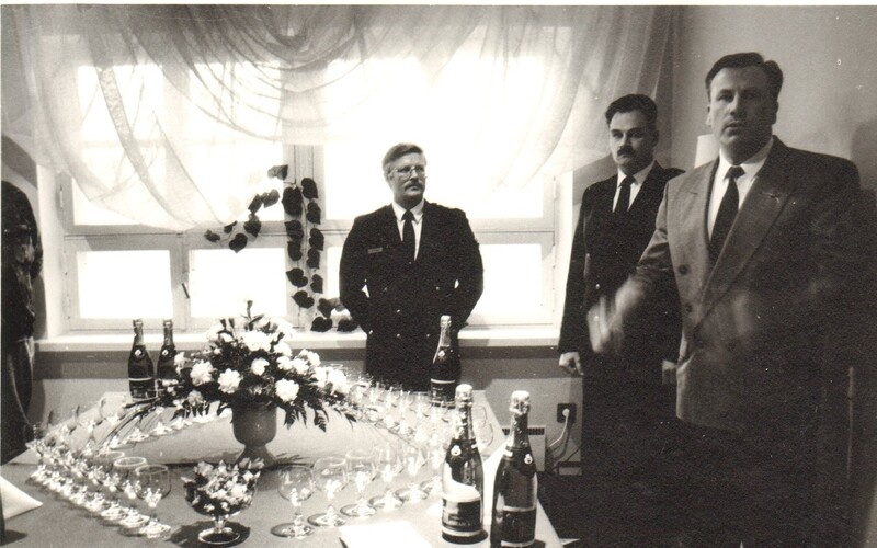 foto Eesti ja Soome koolitajate kohtumine Paides 1994