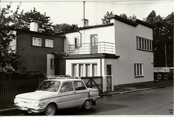 foto, Paide Pärnu t. 46  1991.a.