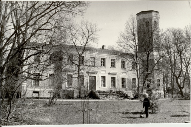 foto Väinjärve mõisahoone 1988