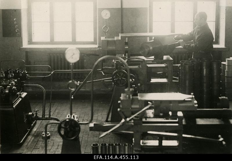 Sõjaväe töökoda.