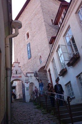 Tallinn, Lühike jalg, vaade majale nr. 9. rephoto