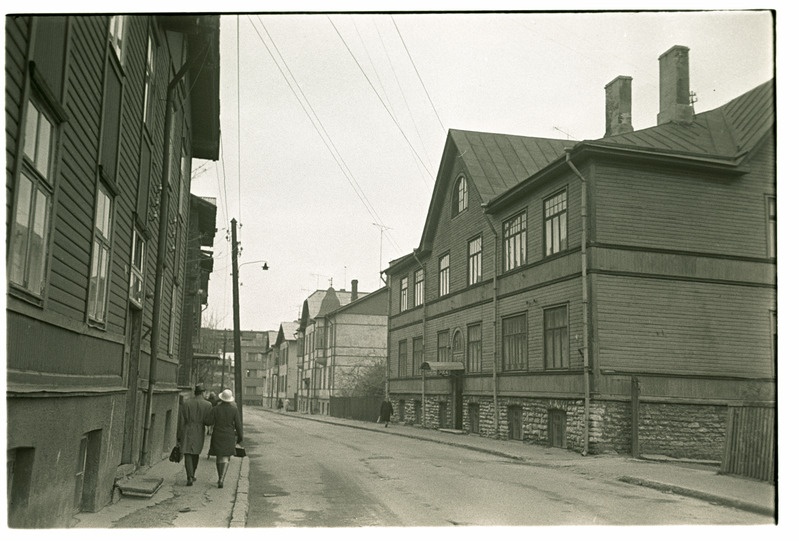 Vaade Süda tänava elumajadele
